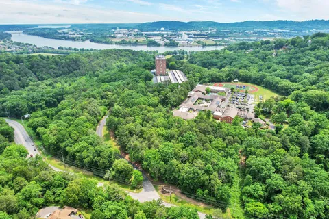 $480,000 | 1414 Continental Drive, Unit 1201, Chattanooga, TN 37405