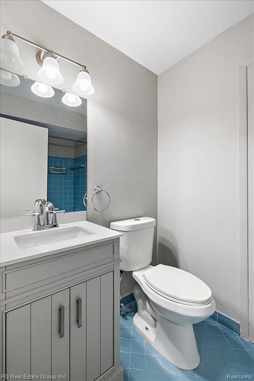 1432 Oakbrook Rochester Hills Rochester, MI 48307 - Photo 22 of 34
