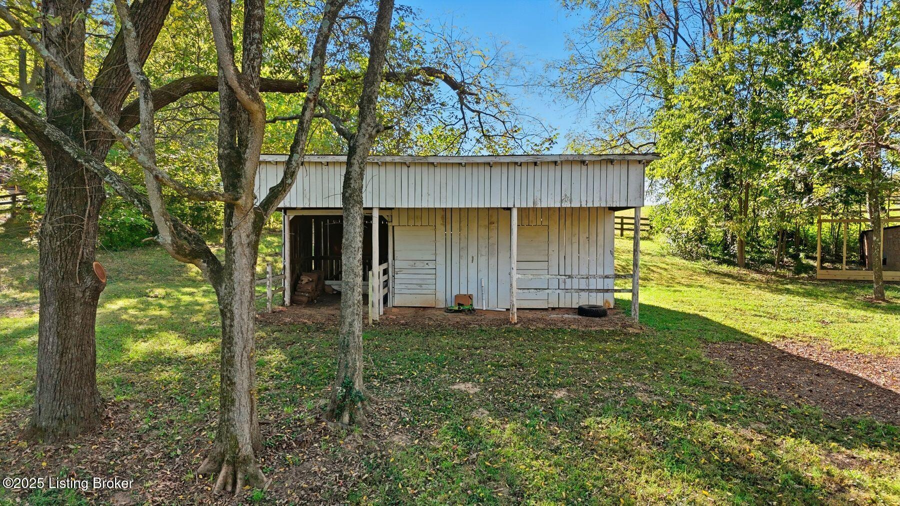 10010 Covered Bridge Road Prospect, KY 40059 - Photo 38 of 42 photo_online_038