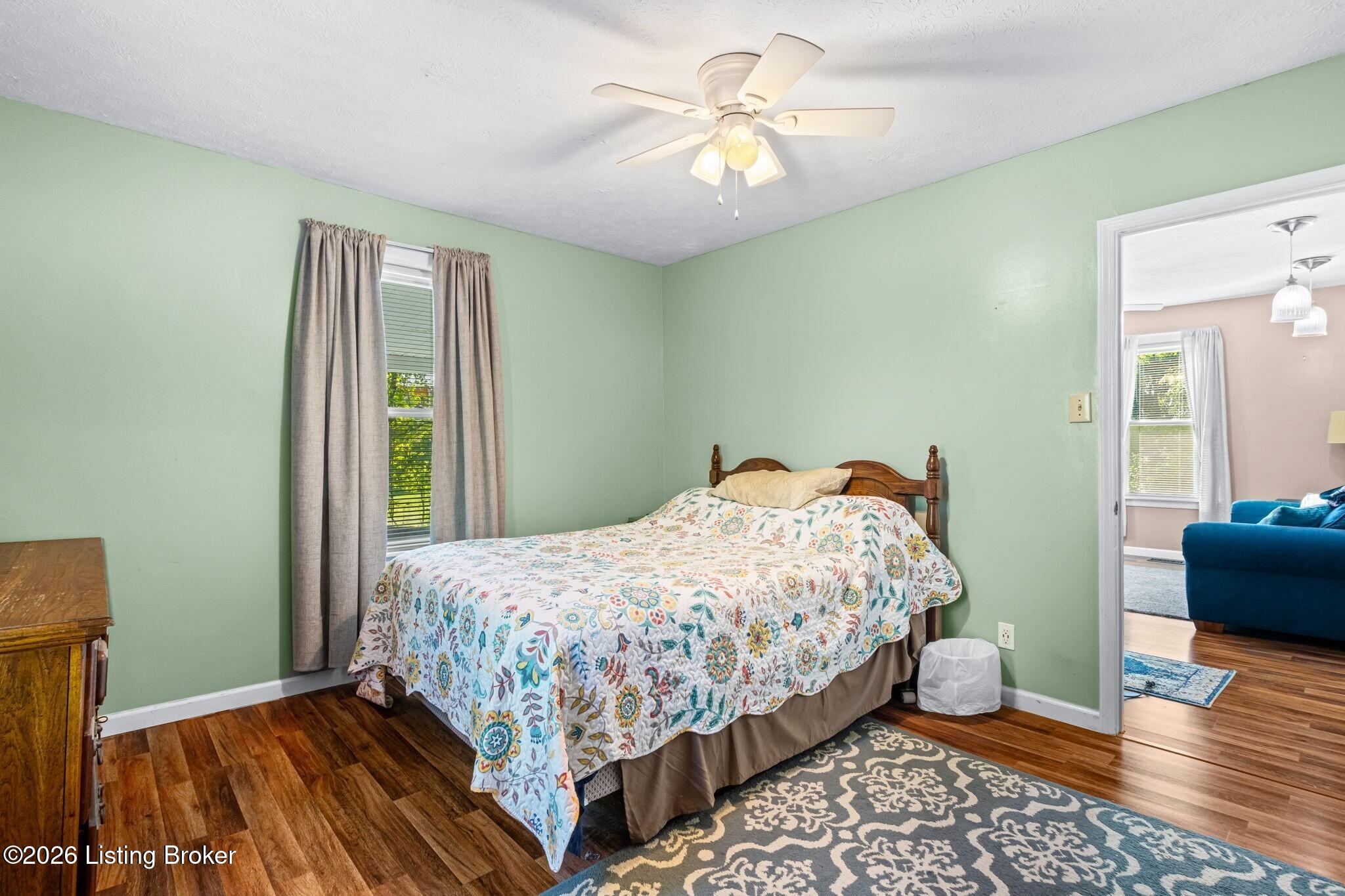 4616 Curve Hill Road Louisville, KY 40299 - Photo 14 of 39 Bedroom Primary
