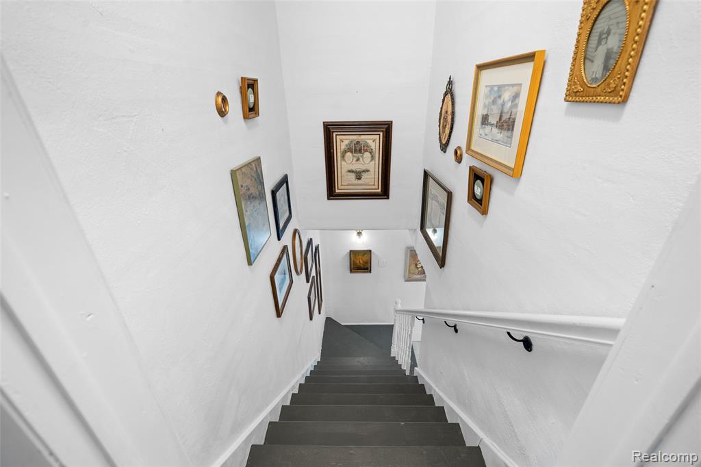 126 North Holcomb Road Clarkston, MI 48346 - Photo 35 of 49 Gallery Image 35