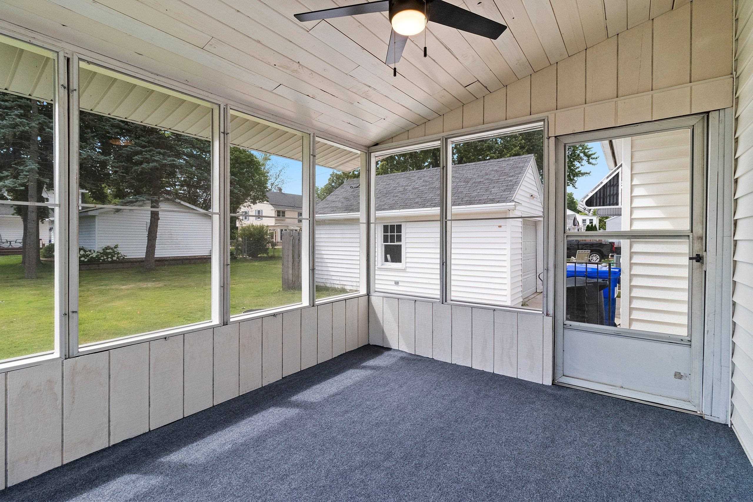 1727 North Clark Street Appleton, WI 54911 - Photo 20 of 42