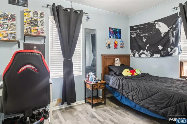 $575,000 | 273 East 6th Street, Clifton, NJ 07011