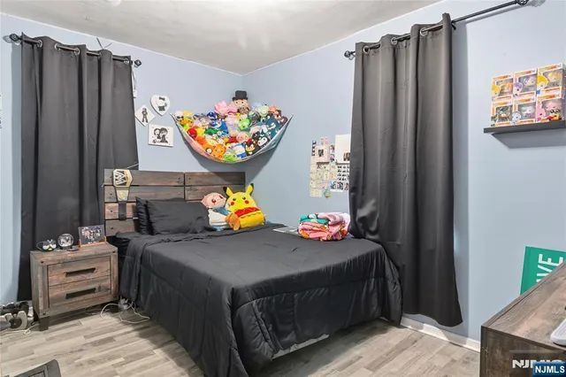 $575,000 | 273 East 6th Street, Clifton, NJ 07011