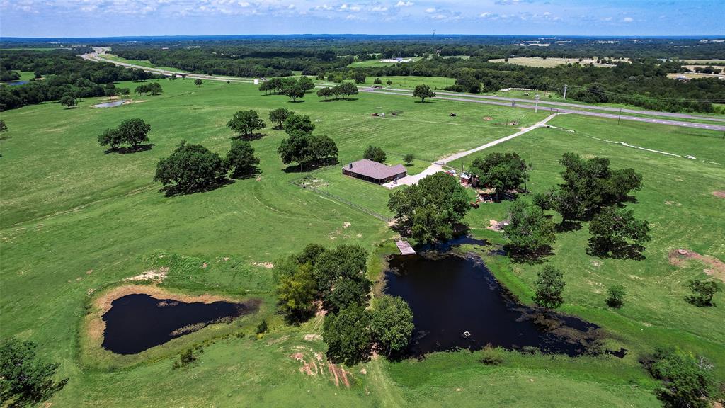 3188 Highway 82 Bells, TX 75414 - Photo 32 of 34