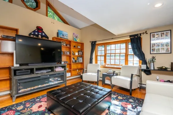 $699,900 | 8 Old Fisher Lane, Walpole, MA 02081