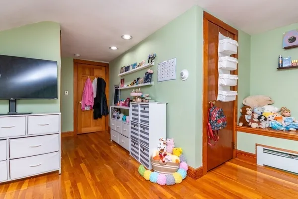 $699,900 | 8 Old Fisher Lane, Walpole, MA 02081