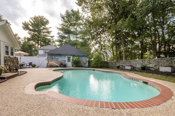 $699,900 | 8 Old Fisher Lane, Walpole, MA 02081