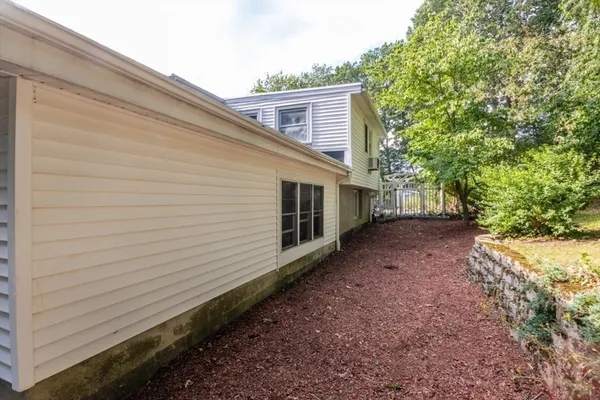 $699,900 | 8 Old Fisher Lane, Walpole, MA 02081