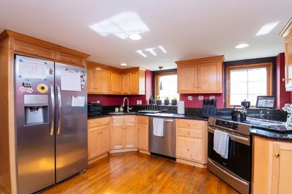 $699,900 | 8 Old Fisher Lane, Walpole, MA 02081