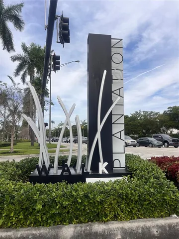 $2,050 | 403 Northwest 68th Avenue, Unit 206, Plantation, FL 33317