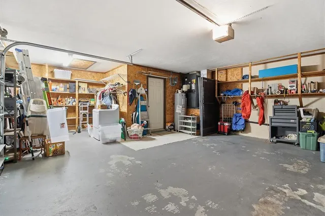 $399,900 | 560 East Falconry Court, Hernando, FL 34442