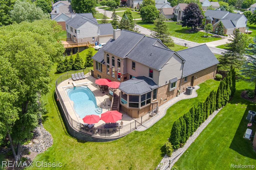 3790 Deer Springs Drive Rochester, MI 48306 - Photo 8 of 51