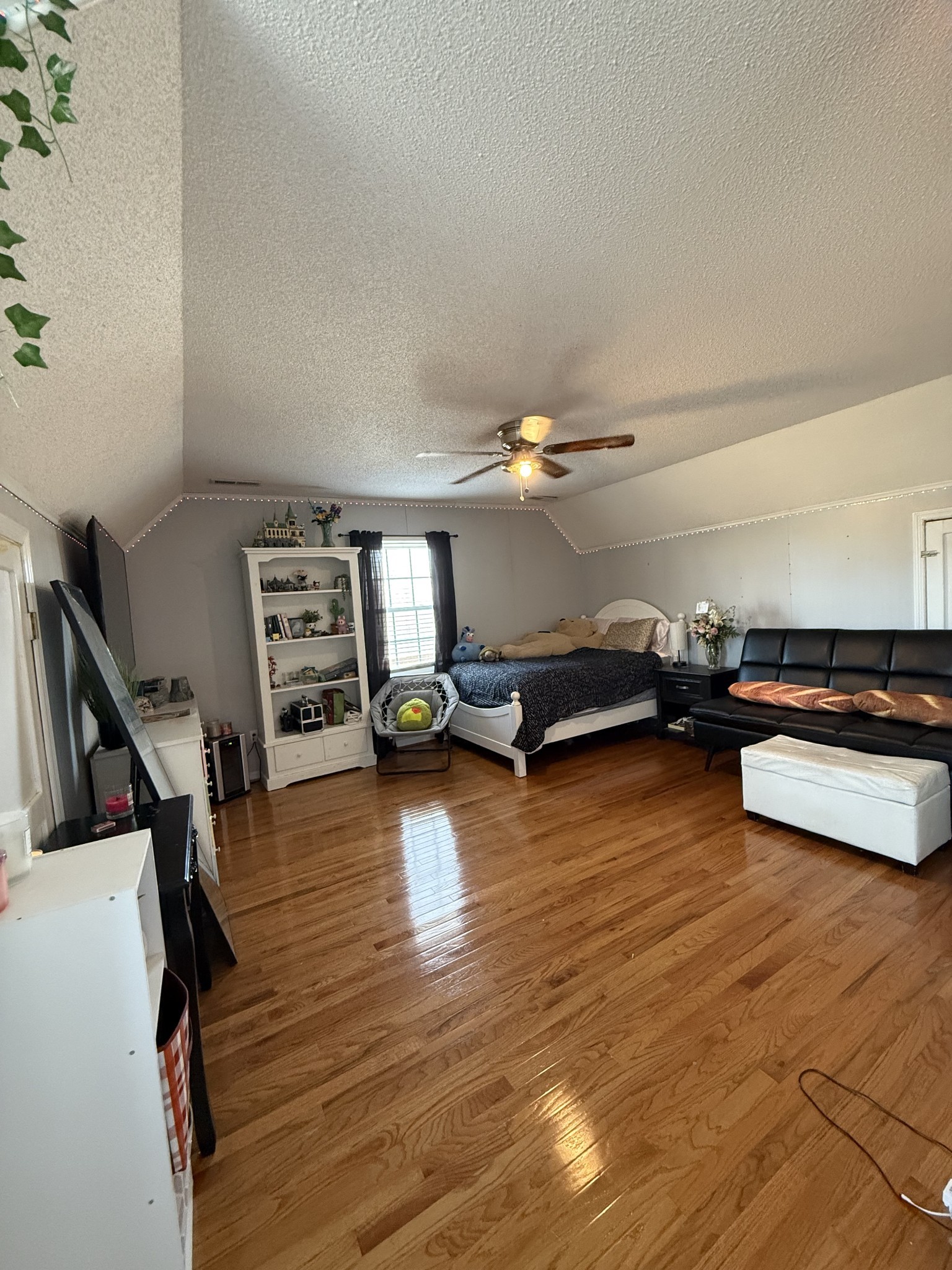 405 Robins Street Lawrenceburg, TN 38464 - Photo 64 of 65 a living room with furniture and a wooden floor