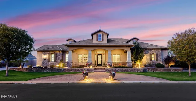 $1,799,900 | 4282 East Estrella Court, Gilbert, AZ 85296