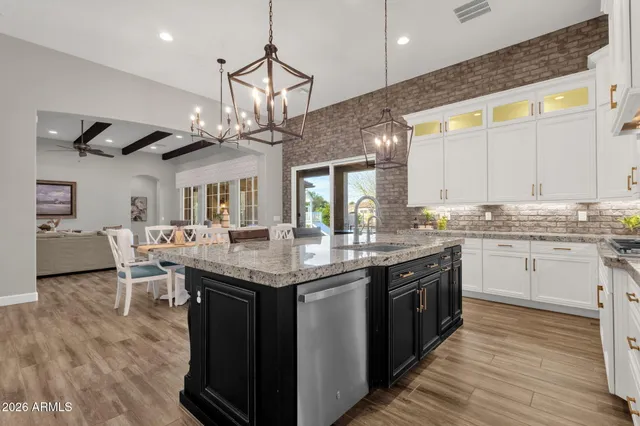 $1,799,900 | 4282 East Estrella Court, Gilbert, AZ 85296
