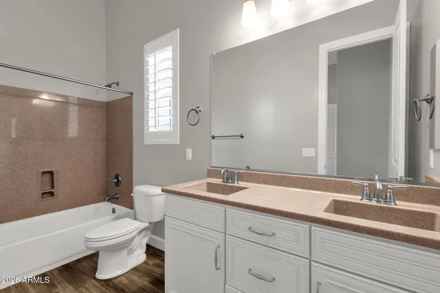 $1,799,900 | 4282 East Estrella Court, Gilbert, AZ 85296