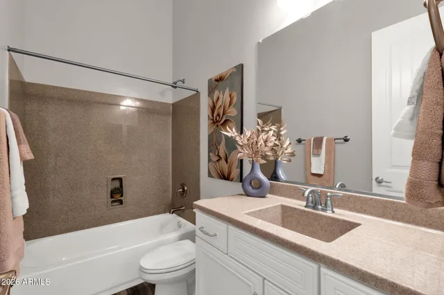 $1,799,900 | 4282 East Estrella Court, Gilbert, AZ 85296