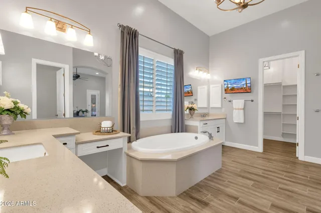 $1,799,900 | 4282 East Estrella Court, Gilbert, AZ 85296