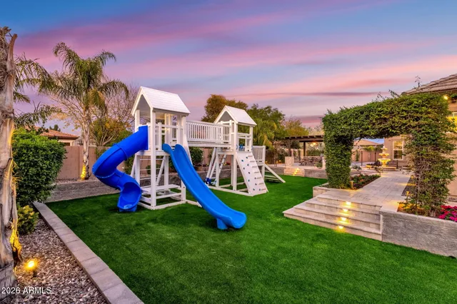 $1,799,900 | 4282 East Estrella Court, Gilbert, AZ 85296