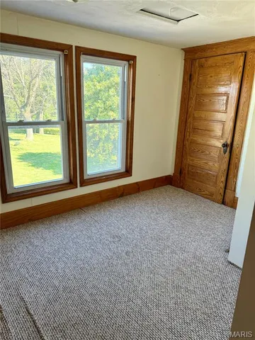 $167,400 | 412 West College Avenue, Shelbina, MO 63468