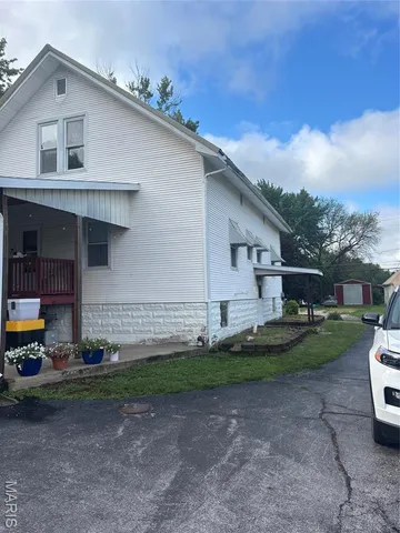 $167,400 | 412 West College Avenue, Shelbina, MO 63468