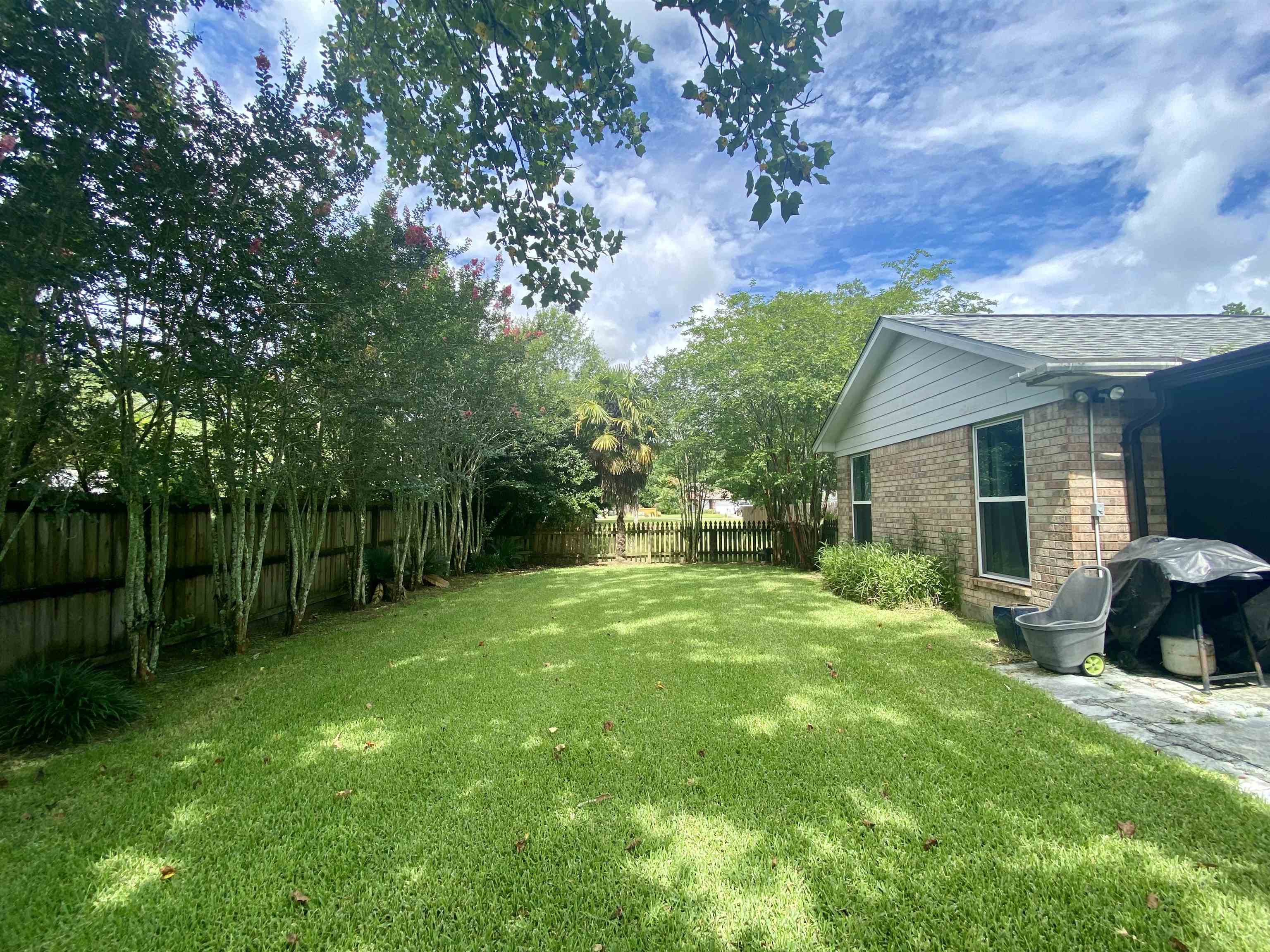 2 Windgate Court Foley, AL 36535 - Photo 23 of 28 Yard