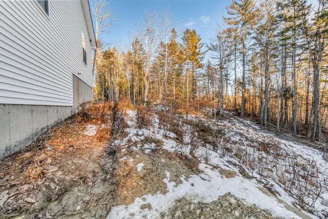 $279,900 | 14 Staples Pond Road, Temple, ME 04984