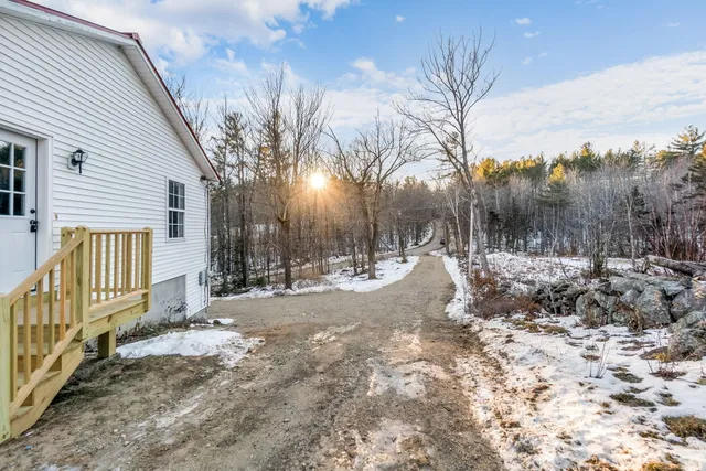$279,900 | 14 Staples Pond Road, Temple, ME 04984