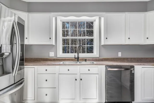 $279,900 | 14 Staples Pond Road, Temple, ME 04984