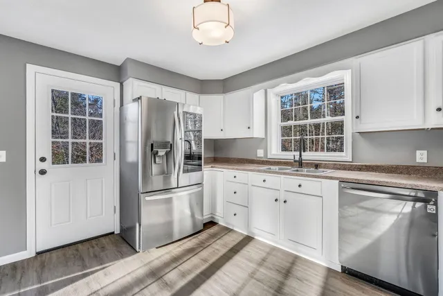 $279,900 | 14 Staples Pond Road, Temple, ME 04984