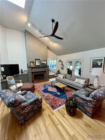 $2,975 | 219 Glenridge Road, East Aurora, NY 14052