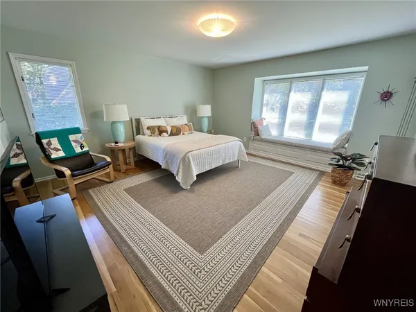 $3,200 | 219 Glenridge Road, East Aurora, NY 14052