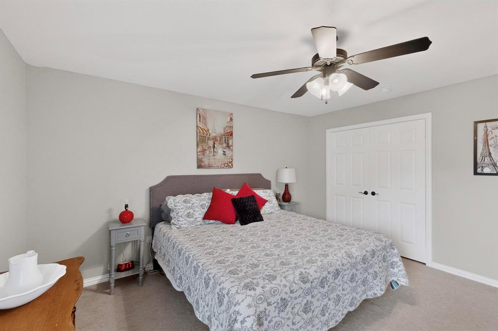 10900 Fieldstone Street Denton, TX 76207 - Photo 31 of 40 Bedroom 3