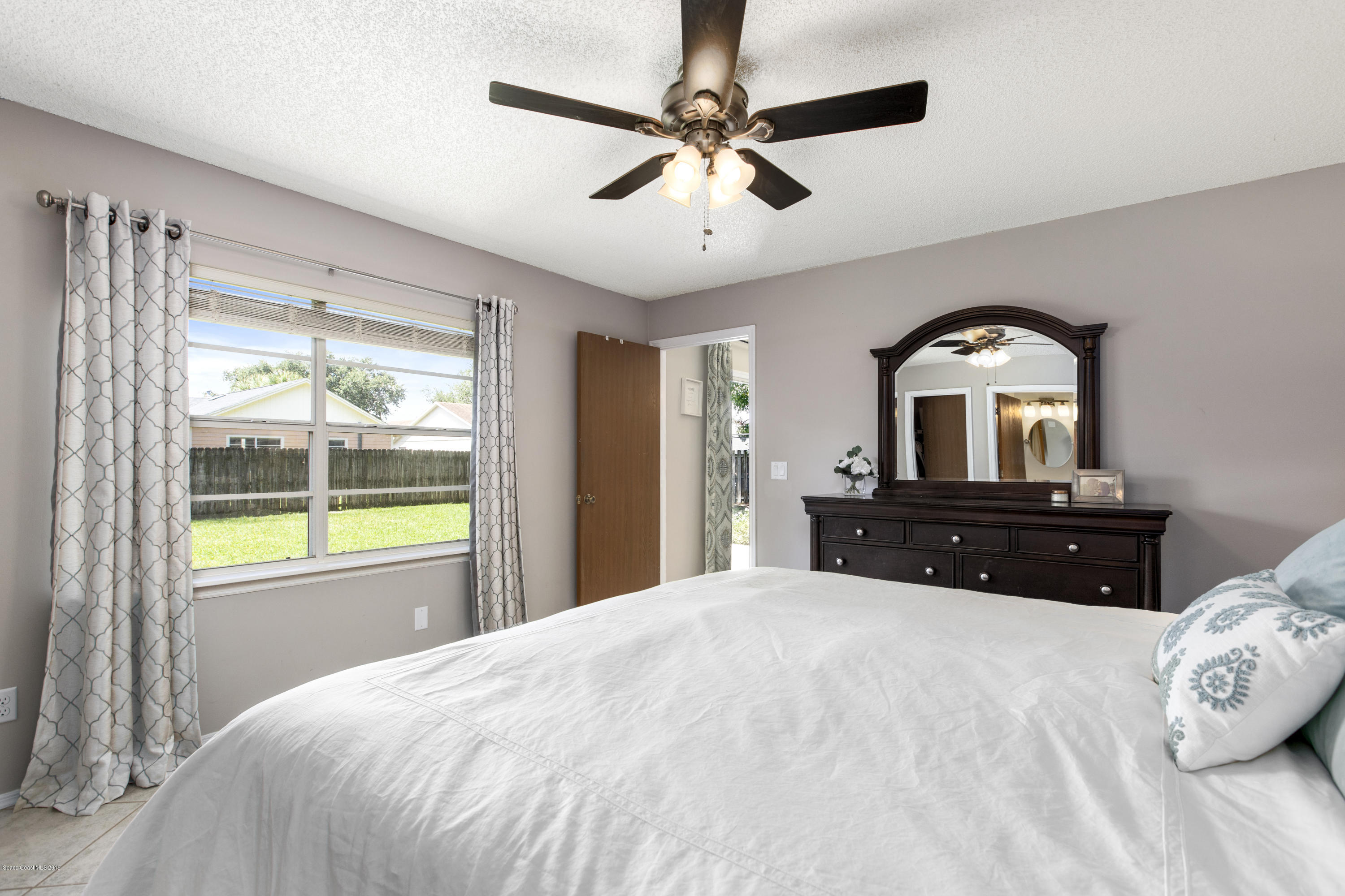 167 Twin Lakes Road Melbourne, FL 32901 - Photo 17 of 29 Master view 2
