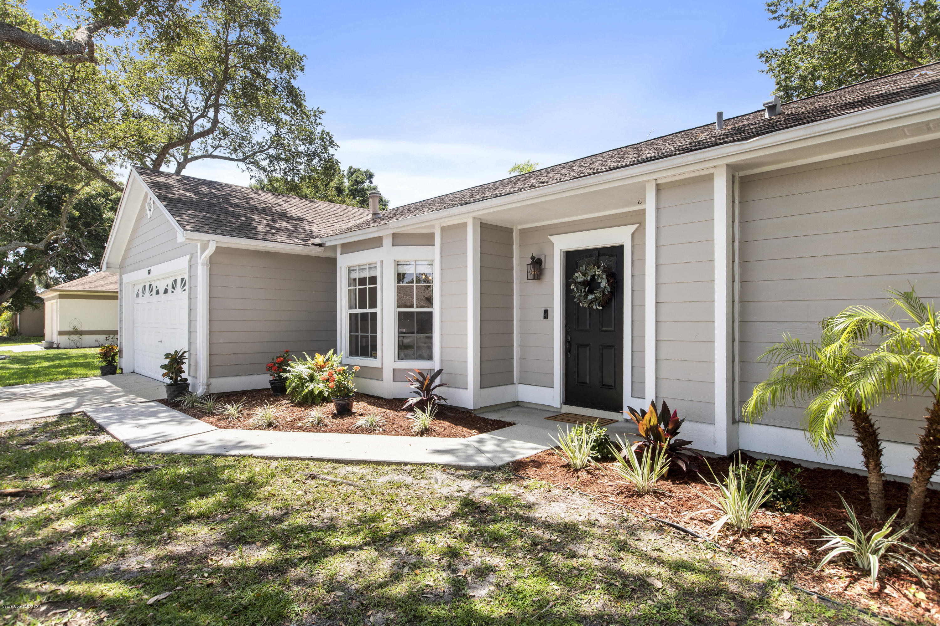167 Twin Lakes Road Melbourne, FL 32901 - Photo 4 of 29 Side View