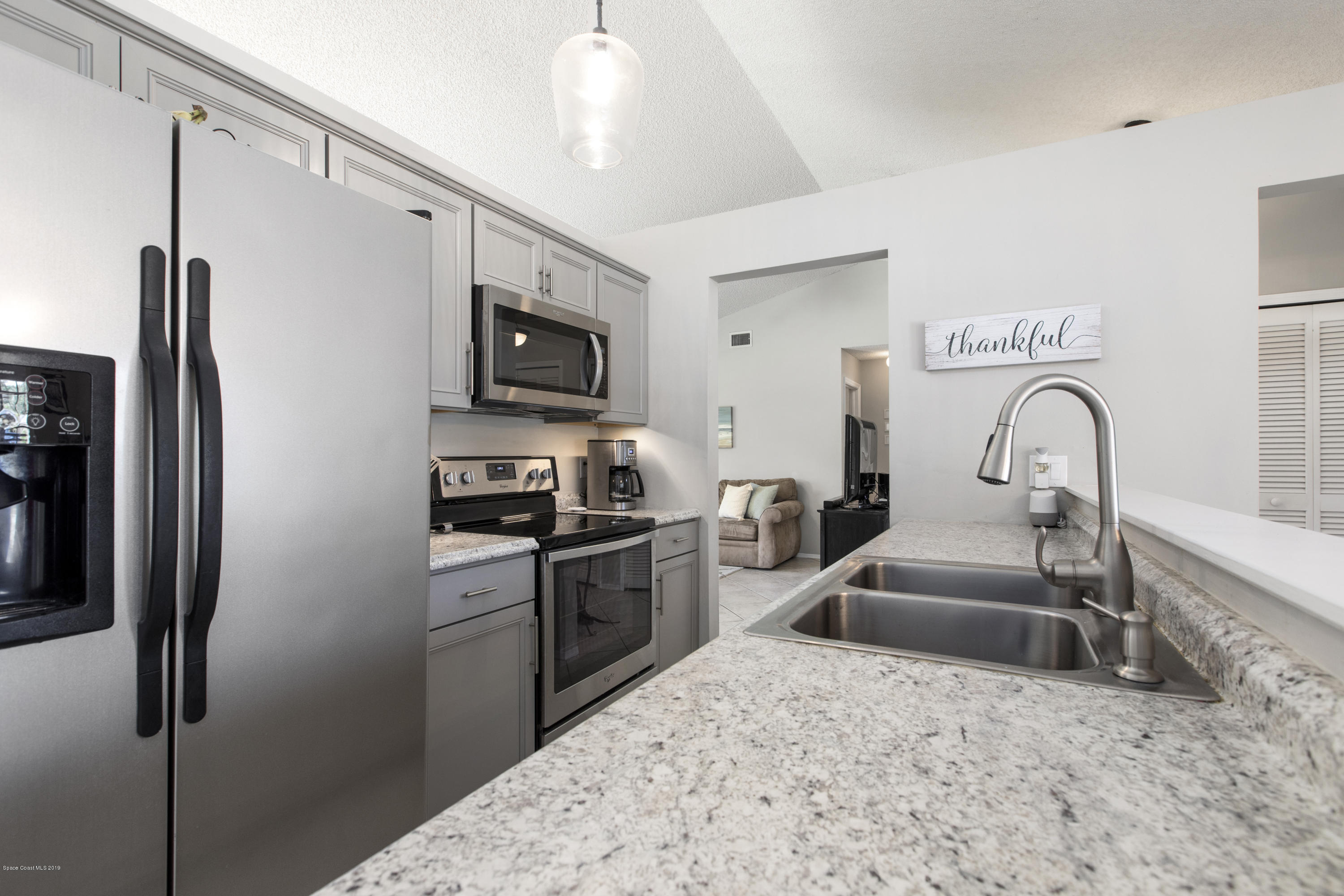 167 Twin Lakes Road Melbourne, FL 32901 - Photo 10 of 29 Kitchen View 2