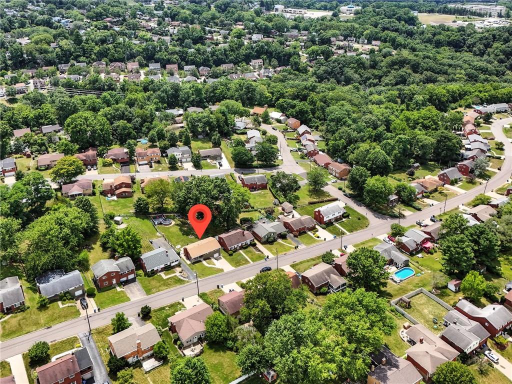 1335 Cardinal Drive Pittsburgh, PA 15243 - Photo 34 of 34 an aerial view of residential houses with outdoor space