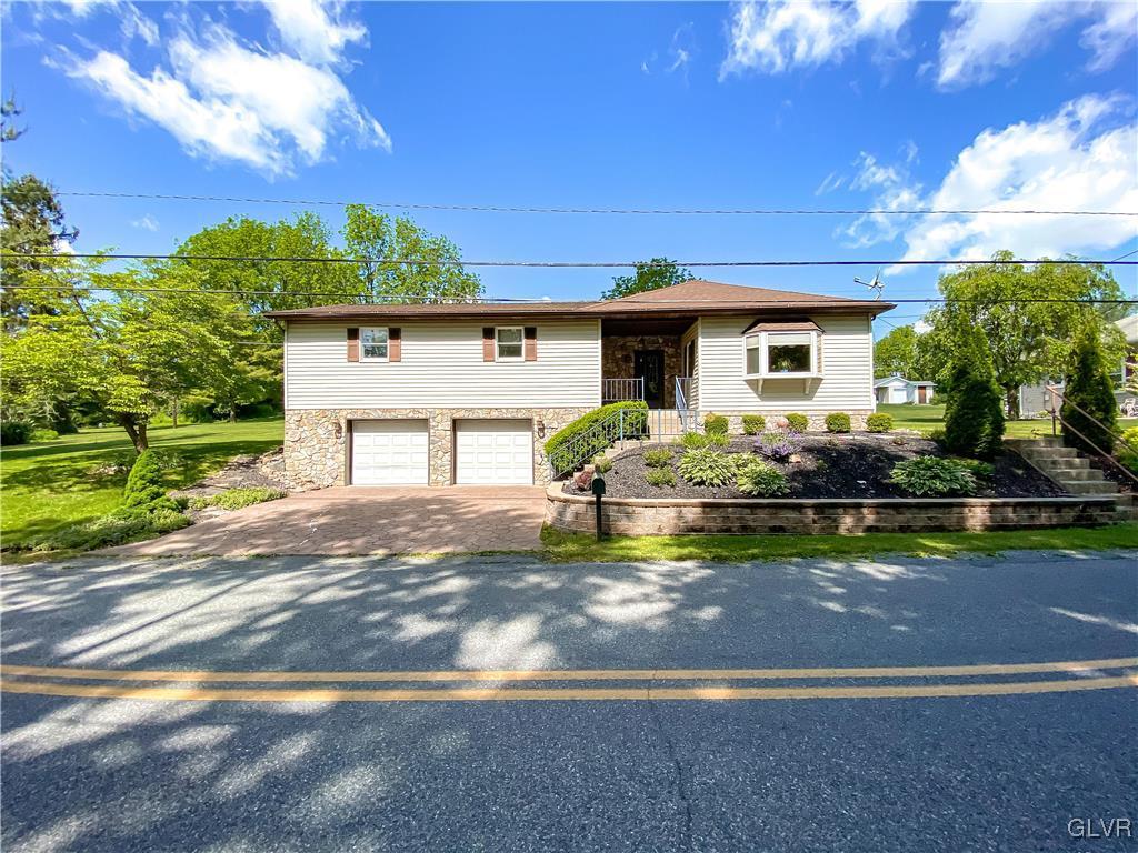3019 Penn Allen Road Nazareth, PA 18064 - Photo 2 of 26