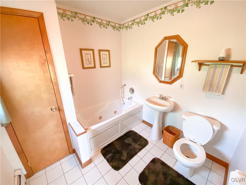 3019 Penn Allen Road Nazareth, PA 18064 - Photo 9 of 26
