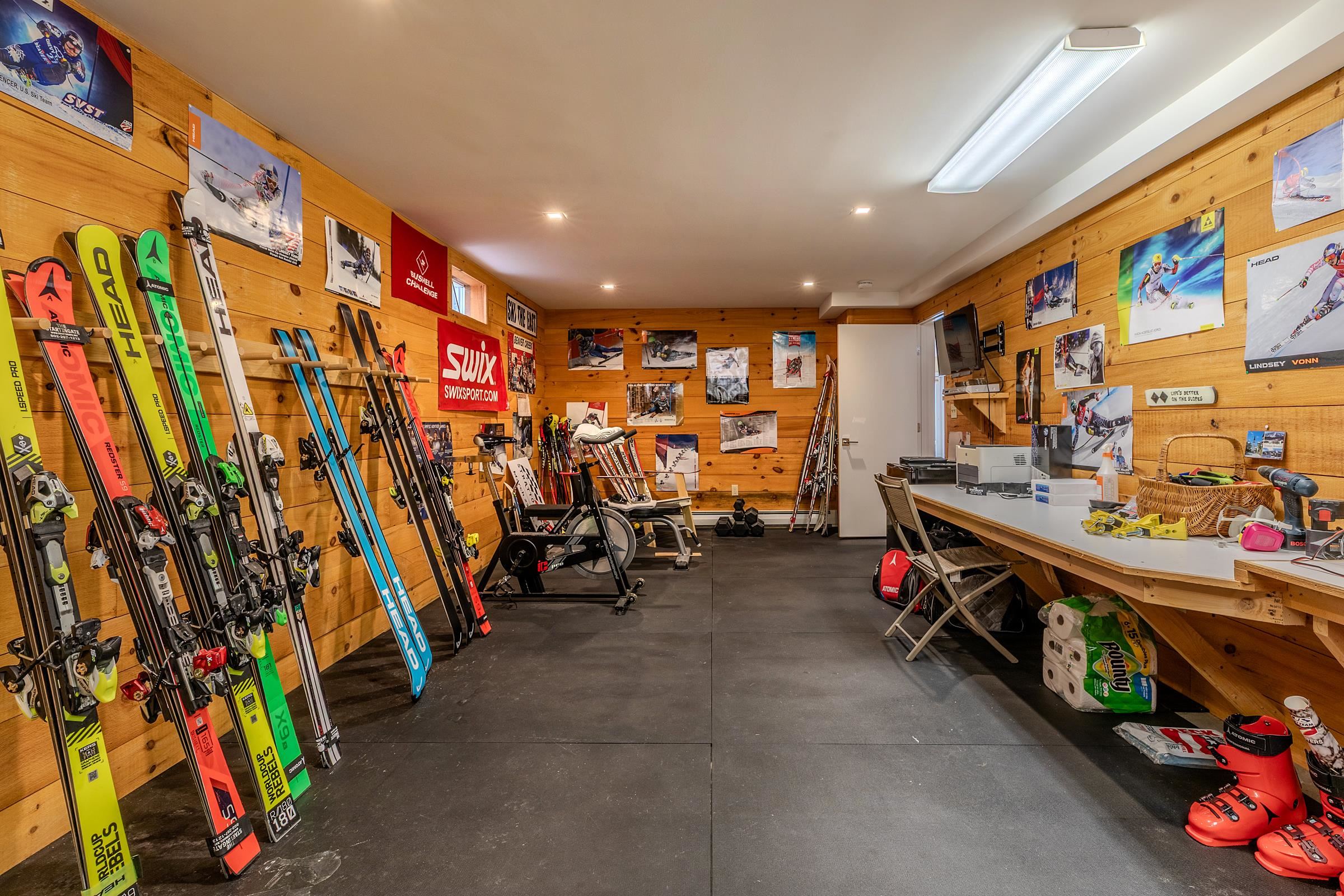 3 Linscott Road Winhall, VT 05340 - Photo 46 of 53