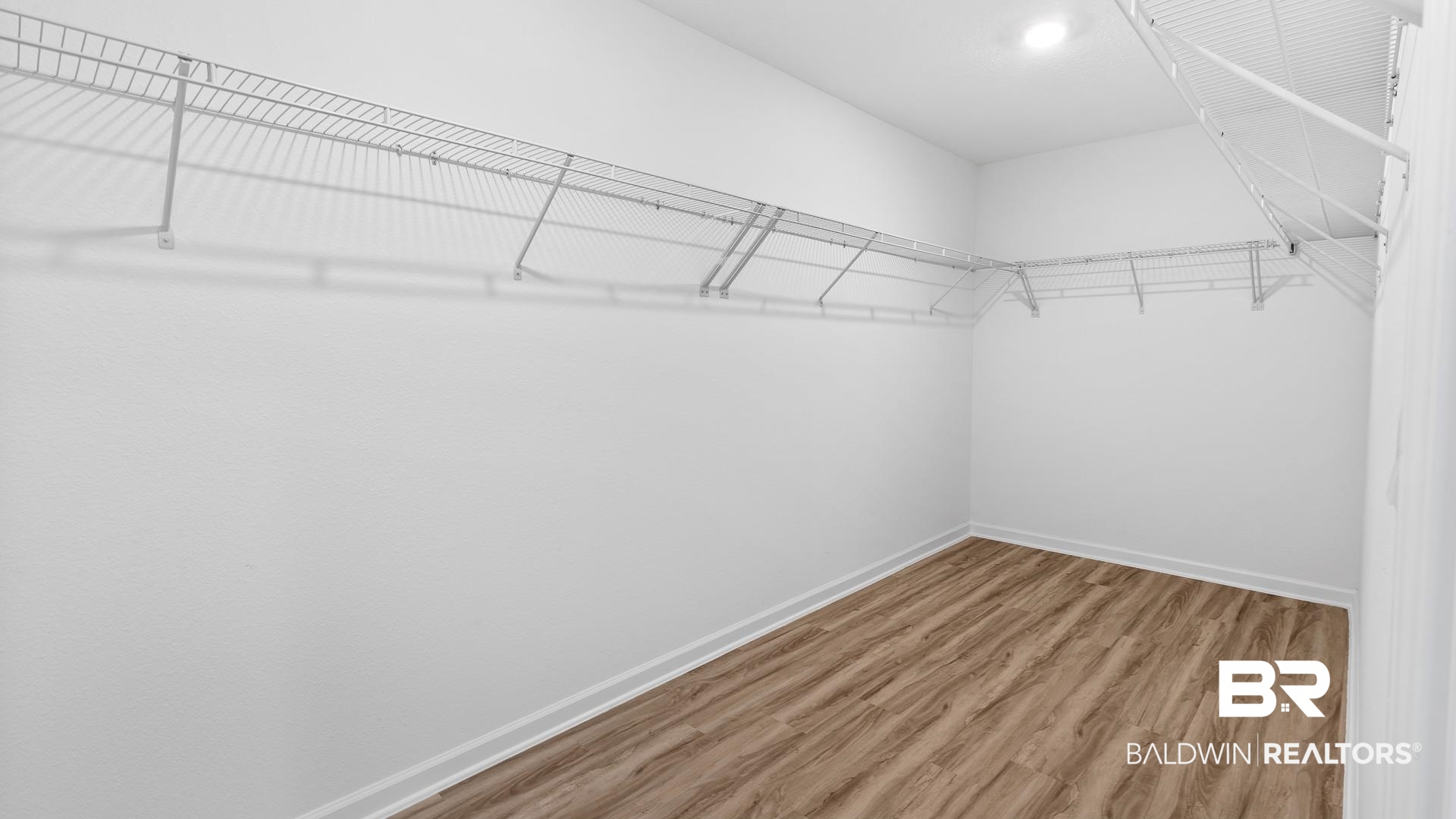 22087 Early Dawn Circle Foley, AL 36535 - Photo 10 of 33 Primary Bedroom Closet