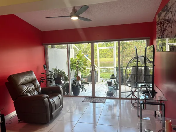 $4,300 | 7275 Summer Tree Drive, Boynton Beach, FL 33437
