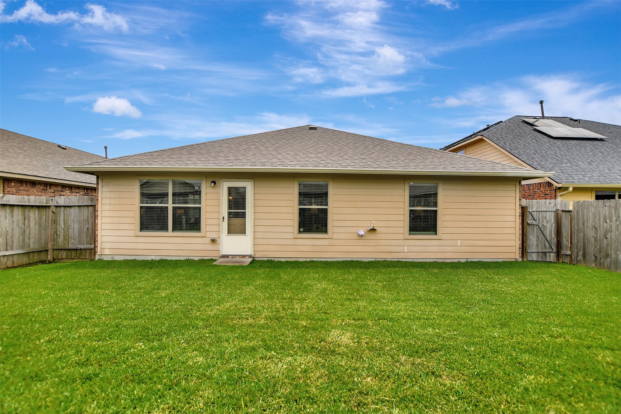 23314 Sawmill Pass Spring, TX 77373 - Photo 39 of 41 a front view of a house with a garden