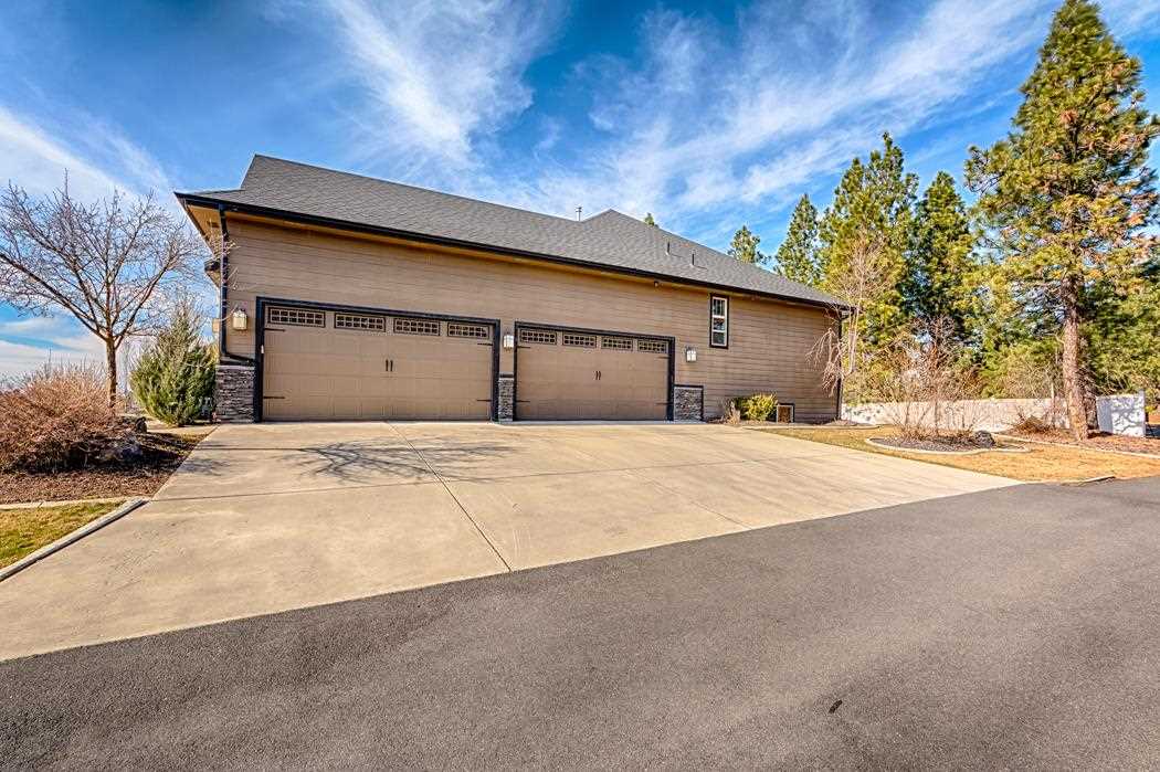 1610 West Panorama Avenue Spokane, WA 99208 - Photo 3 of 20