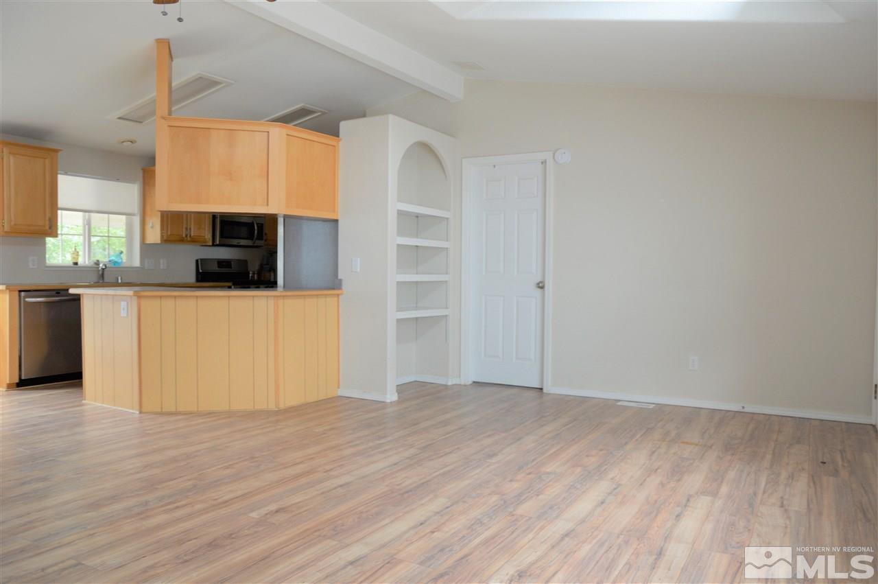 7535 South Claridge Pointe Parkway Reno, NV 89506 - Photo 4 of 13 Photo 4