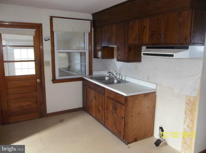 1634 Monument Road Middletown, MD 21769 - Photo 8 of 24 Kitchen