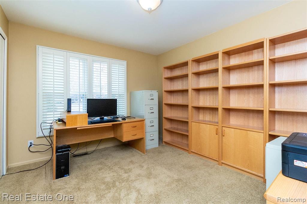 1255 Seville Road Rochester Hills, MI 48309 - Photo 31 of 58