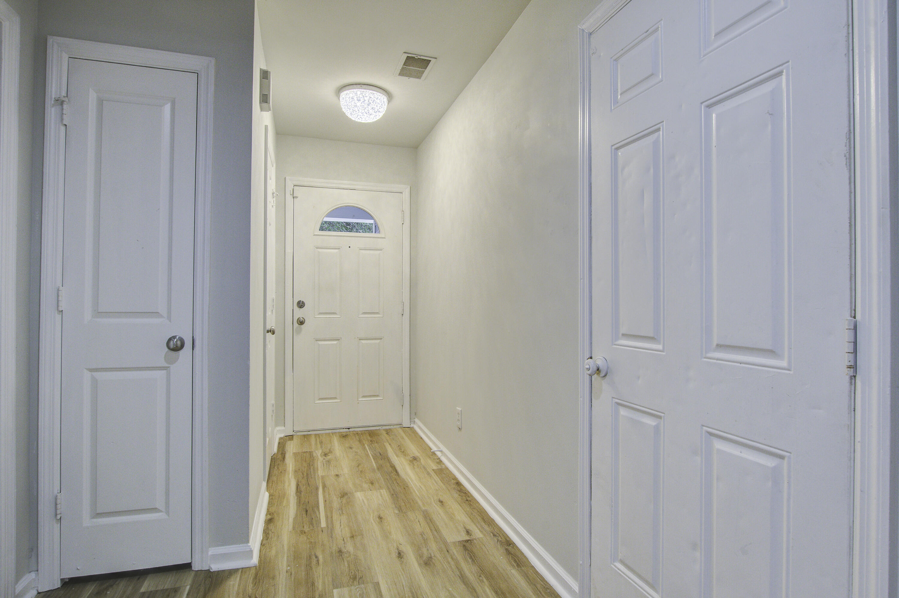 118 Malibu Road Summerville, SC 29483 - Photo 2 of 31 118 (1)