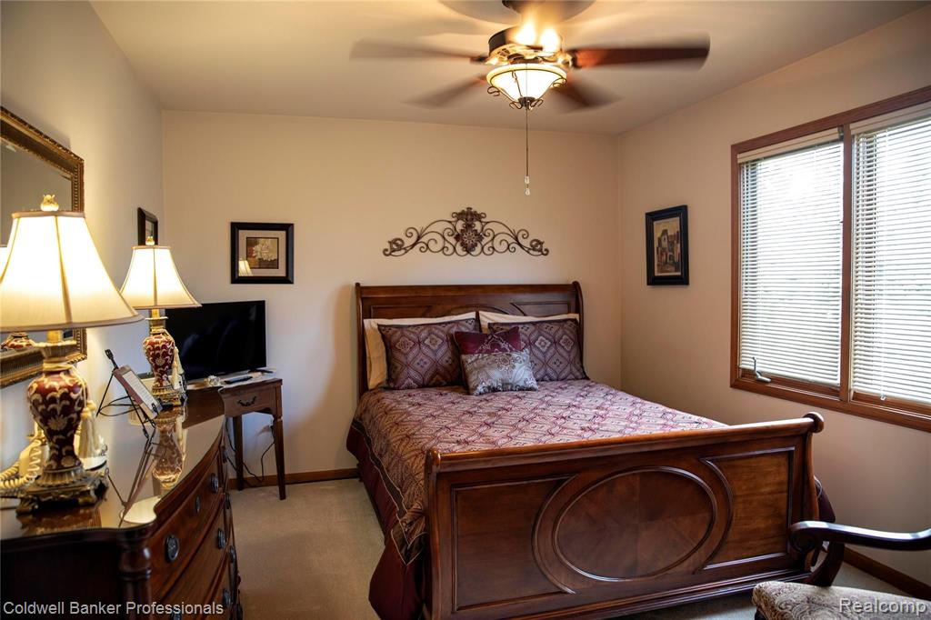 3216 Primrose Drive Rochester Hills, MI 48307 - Photo 20 of 39